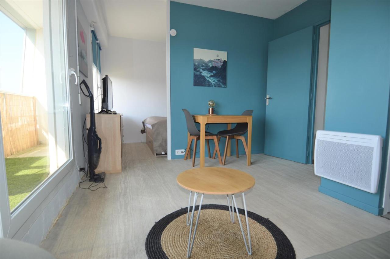 Studio Avec Chambre - Balcon Et A 20M De La Mer Apartment Courseulles-sur-Mer Bagian luar foto