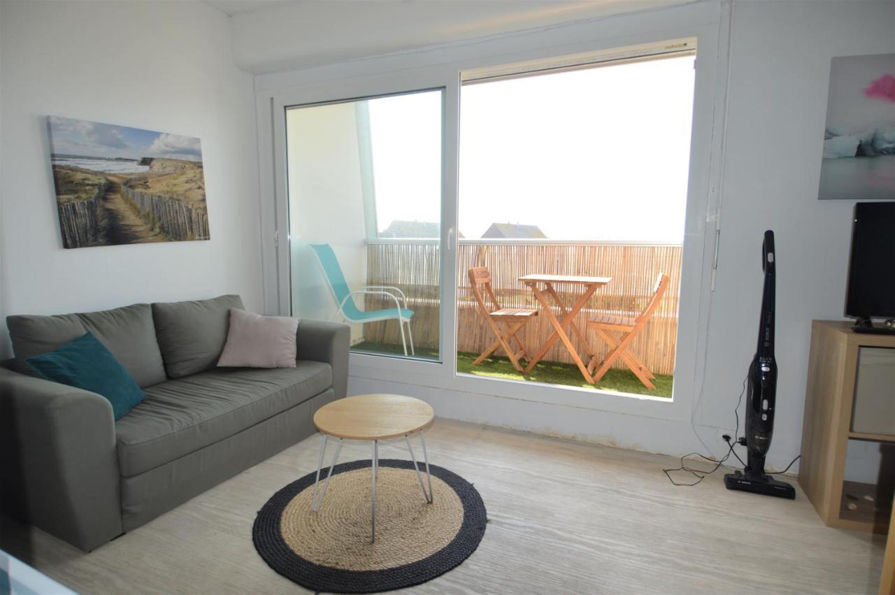 Studio Avec Chambre - Balcon Et A 20M De La Mer Apartment Courseulles-sur-Mer Bagian luar foto
